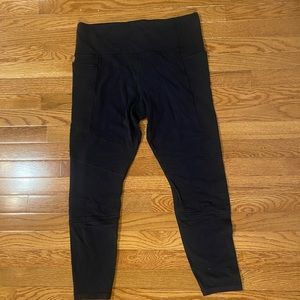 Athleta Salutation Moro Leggings Size XL
